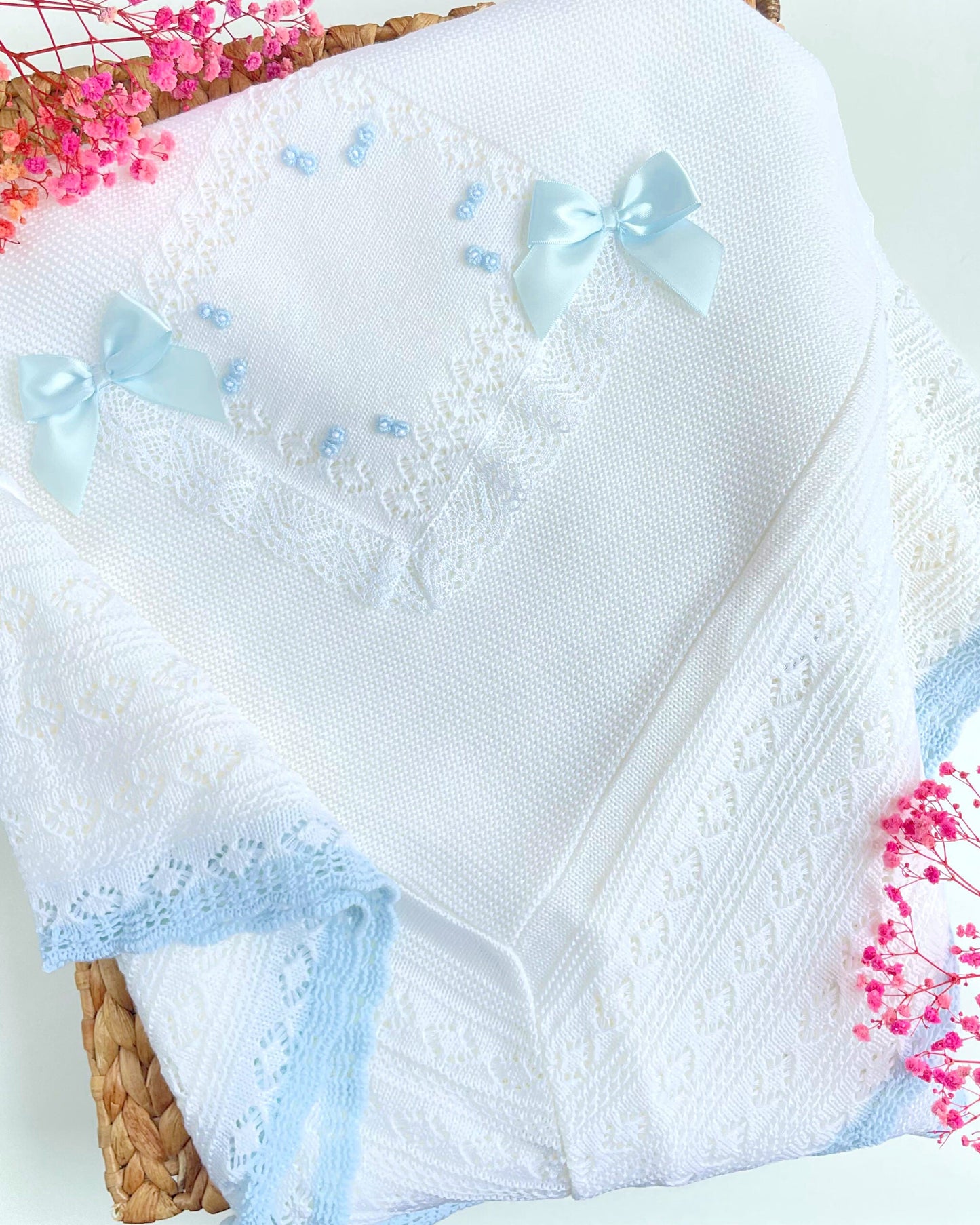 Manta Baby Love Puntilla Marfil Azul
