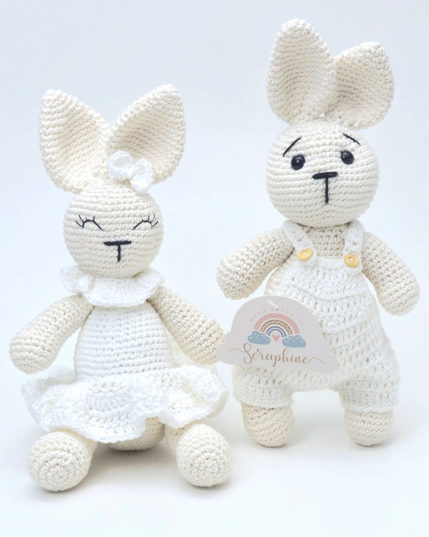 Pareja de conejitos blancos ❤